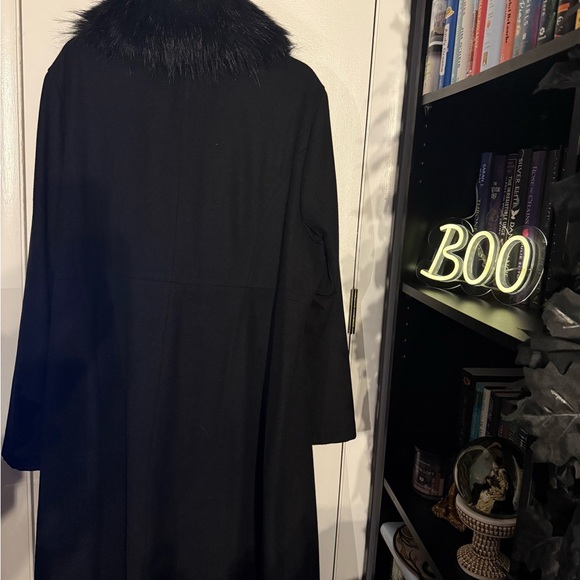 Torrid Black Woolen Faux Fur Collar Winter Coat Black (fur removable) - Picture 9 of 12